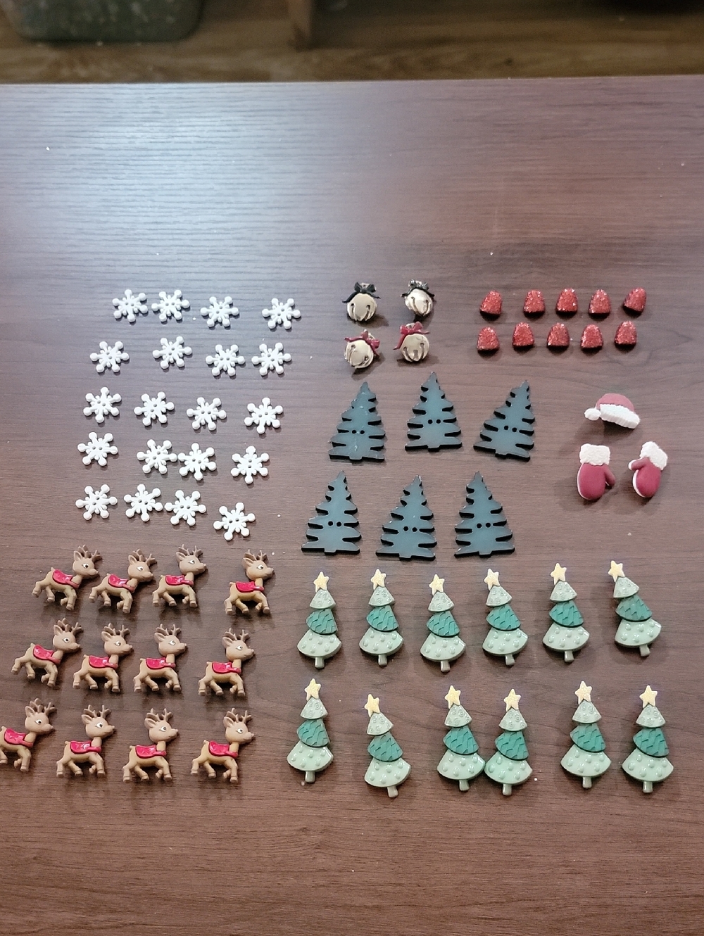 67 Christmas Buttons  Mix - Trees, Reindeer, Snowflakes, Mittens